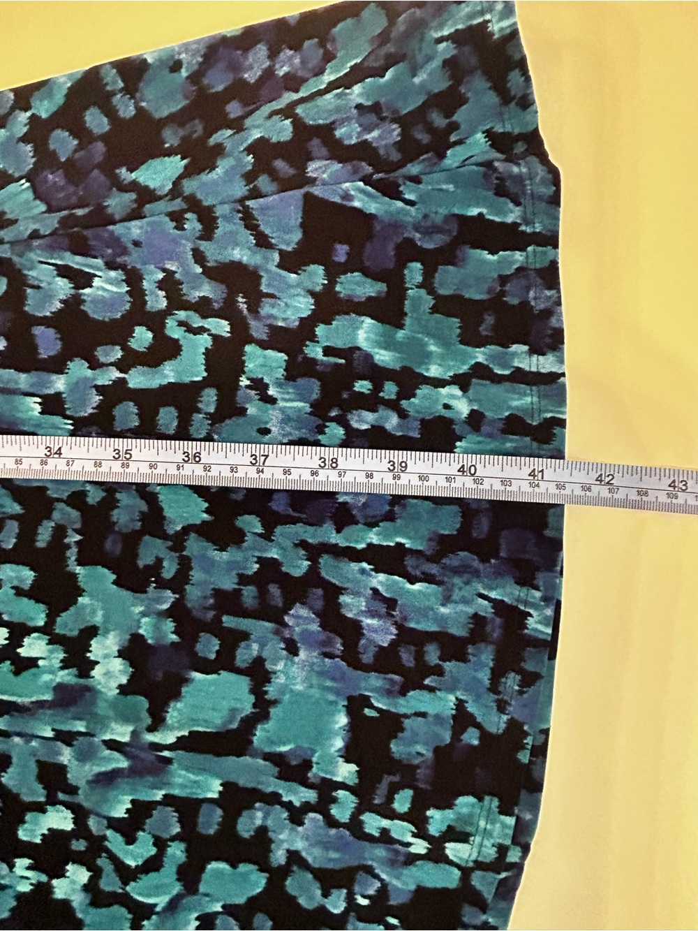 Chaps Black, Blue & Teal Abstract V-Neck Dress Size L - Picture 8 of 8